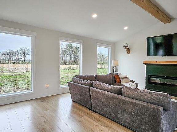 5th image of 25872 Union Hill Rd