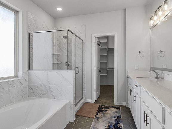 5th image of 5005 Shadetree St