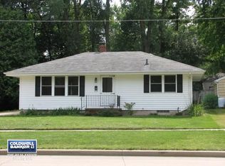 709 W 7th St, Kaukauna, WI 54130