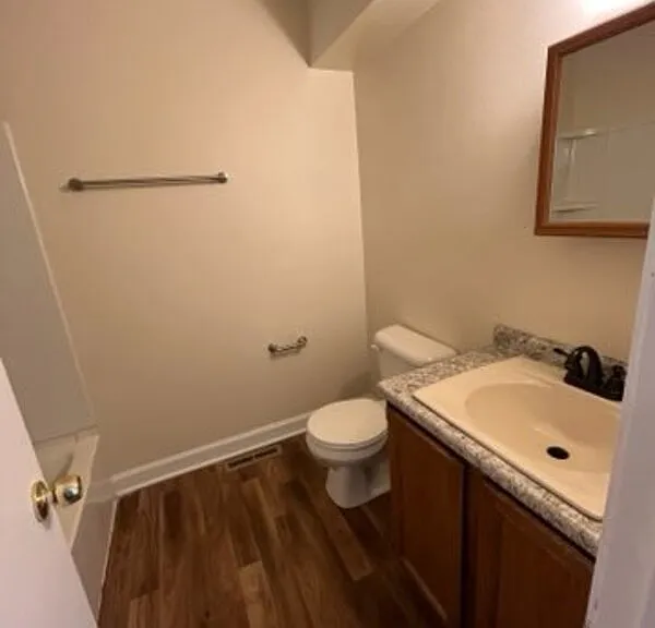 122 McKinley Ave — Photo 28