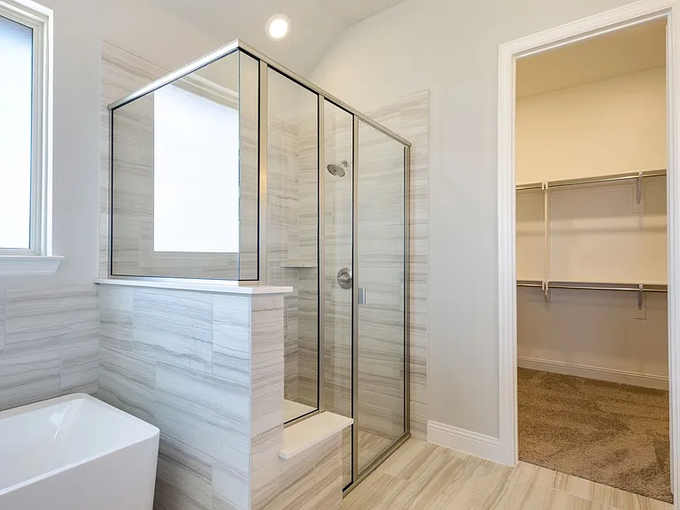 2813 Carisbrooke St — Photo 15