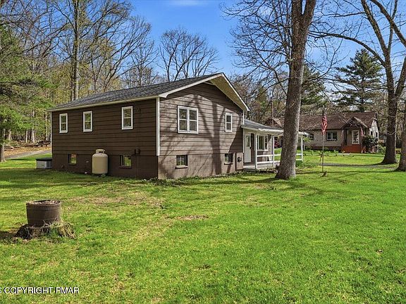 3rd image of 481 Wooddale Rd