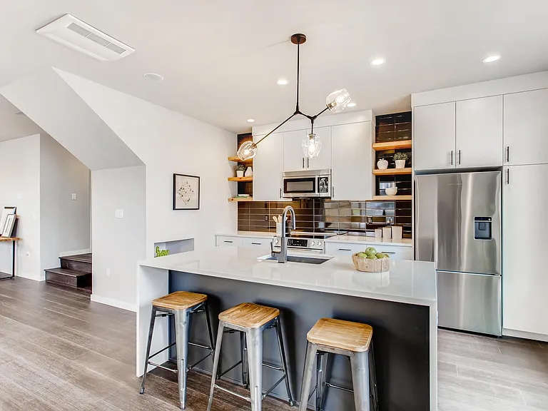 6614 SE 62nd Ave — Photo 7