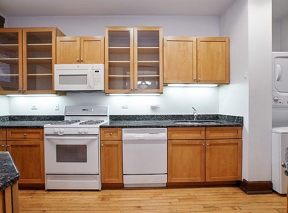 5th image of 6412 N Glenwood Ave #1N