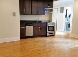 3 Meserole St APT 10, Brooklyn, NY 11206