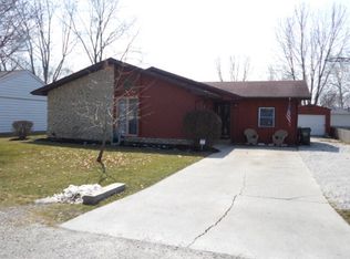 911 Tally Ho Dr, Delphi, IN 46923