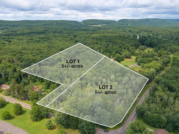 1-2 Church Rd, Mountain Top, PA 18707