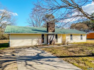 404 Alicia St, Albertville, AL 35950