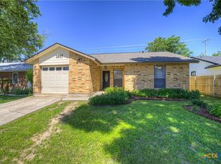 1917 Castle Gate Cir, San Marcos, TX 78666