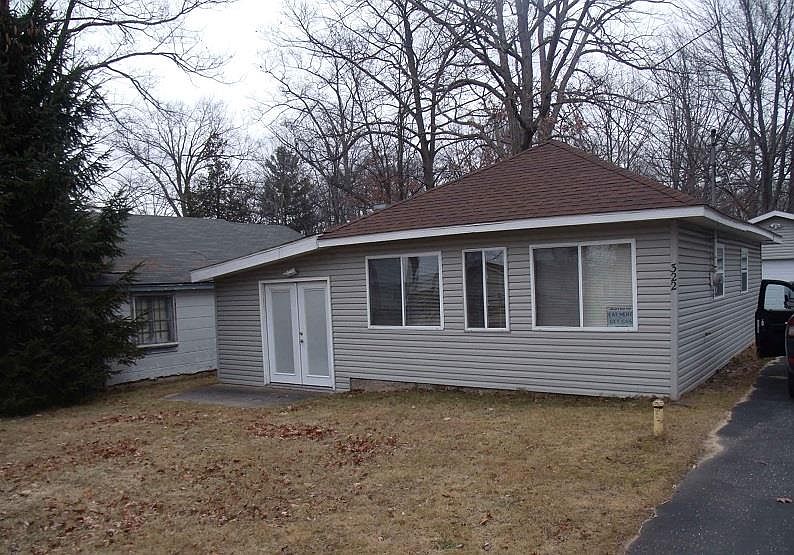 1st image of 322 Tudor Dr