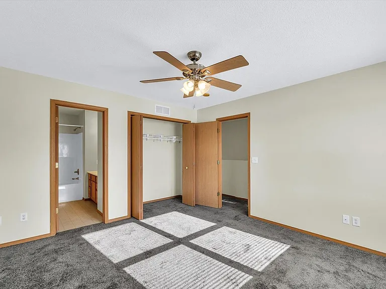 2721 Rainbow Ave — Photo 12