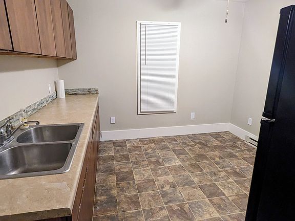 5th image of 704 Madison Ave APT 3