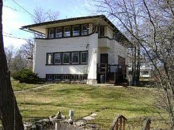 4th image of 1923 Lake Ave