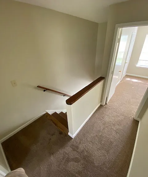 626 Castlegate Dr — Photo 12