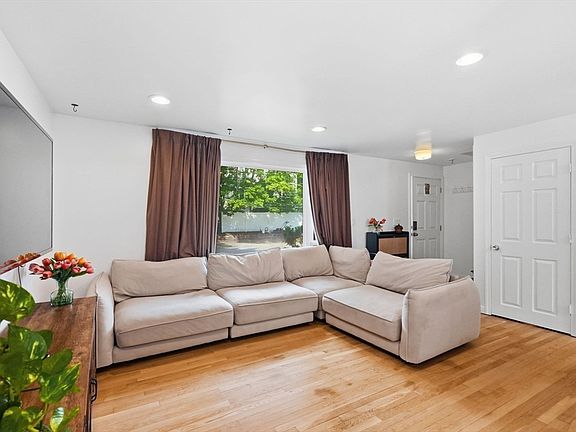 4th image of 5 Glen St