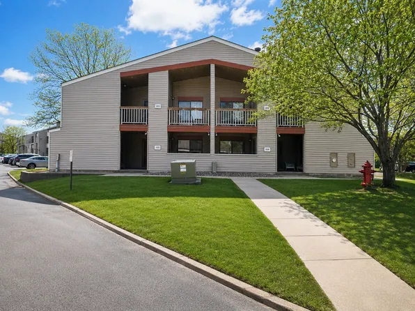 350 Shelard Pkwy Unit 111, Saint Louis Park, MN 55426
