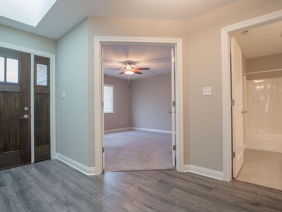 4th image of 8117 Cranberry Dr