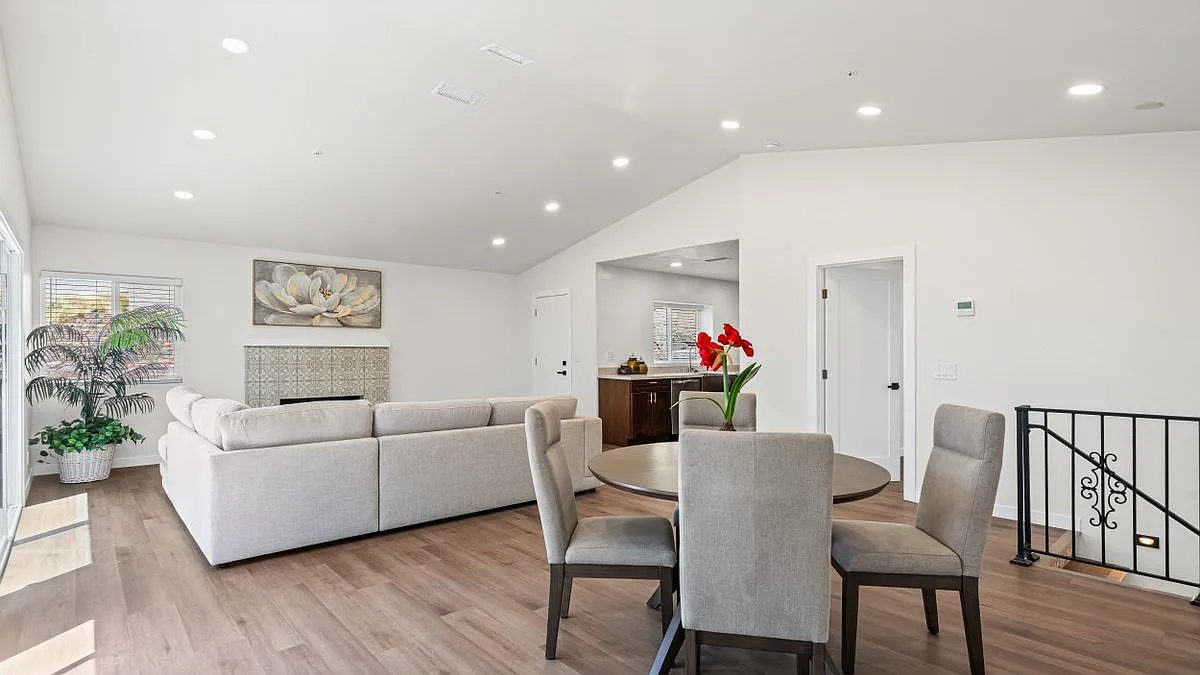 4 bed, 3.0 bath, 1694 sqft, $5,500 — Photo 4