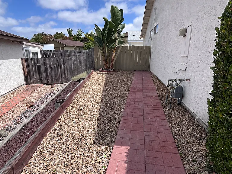 3913 San Lorenzo Ct #1 — Photo 30