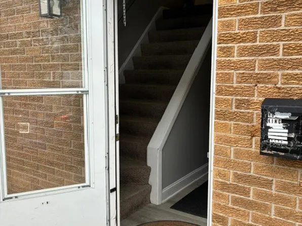 9 Floreis Ct #2, Buffalo, NY 14225
