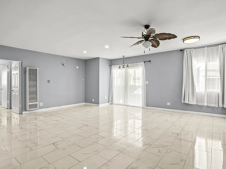 616 N Saint Andrews Pl #7 — Photo 3