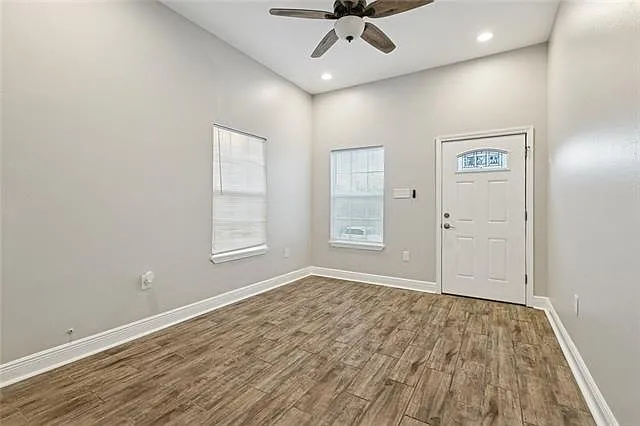 2 bed, 2.0 bath, 935 sqft, $1,650 — Photo 3