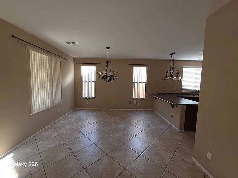 21091 E Munoz St — Photo 17