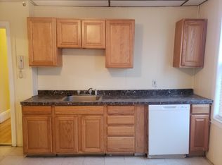 54 Hollander St #2, Dorchester, MA 02121