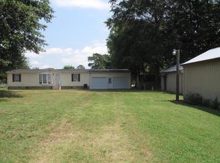 307 Morattico Creek Rd, Farnham, VA 22460