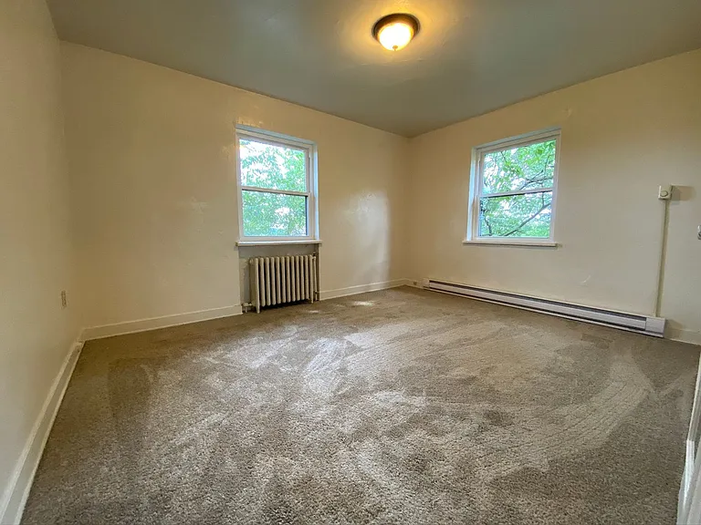 5700 Munhall Rd — Photo 17