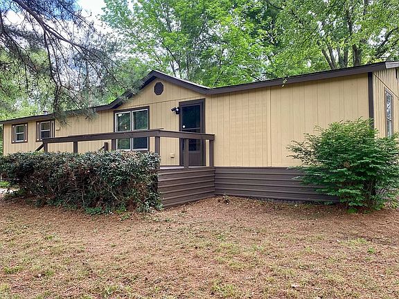 4th image of 3541 Carrington Rd