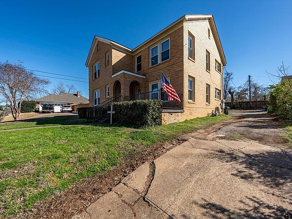 2nd image of 314 W 1st St