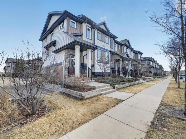 1786 Cunningham Way SW, Edmonton, AB T6W 2J5