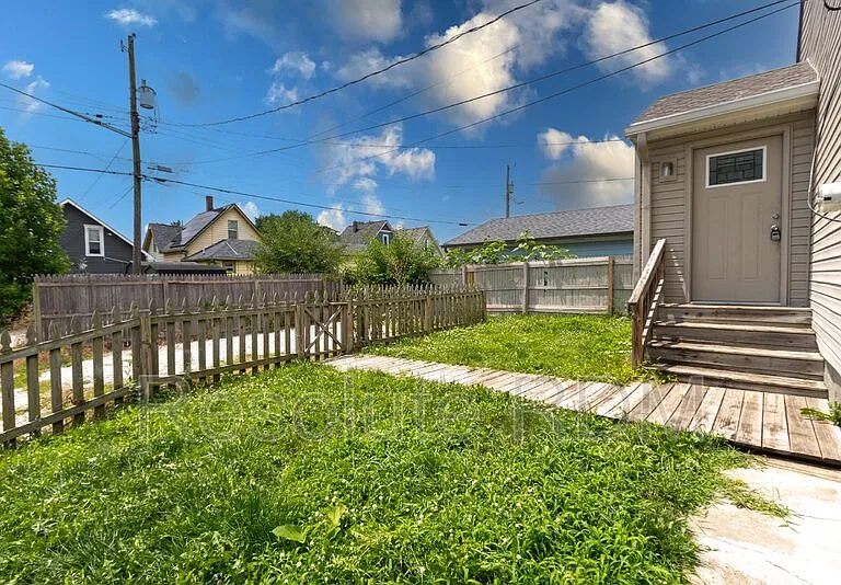 743 Cottage Ave — Photo 35