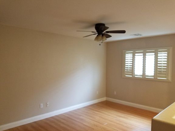 5th image of 8008 Hilltop Windmill St
