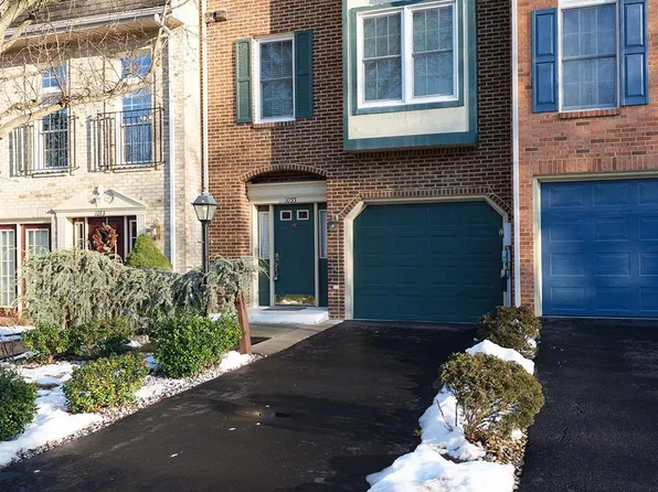 1055 Lindsay Ln, Hagerstown, MD 21742