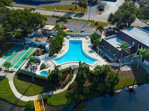 14130 Rosemary Ln APT 4211, Largo, FL 33774