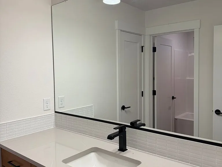 2451 N Villa Rd — Photo 19