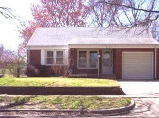 2149 S Pinecrest St, Wichita, KS 67218