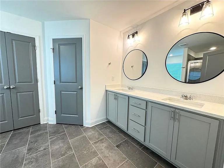 2955 Vinca Dr — Photo 17