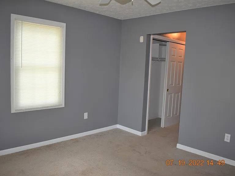 325 E Fall Creek Parkway South Dr — Photo 16