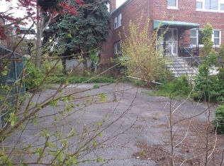 1036 Esplanade Ave, Bronx, NY 10461