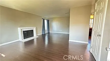 2057 S Cherry Ave — Photo 3
