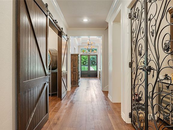 5th image of 3211 Pinyon Creek Dr