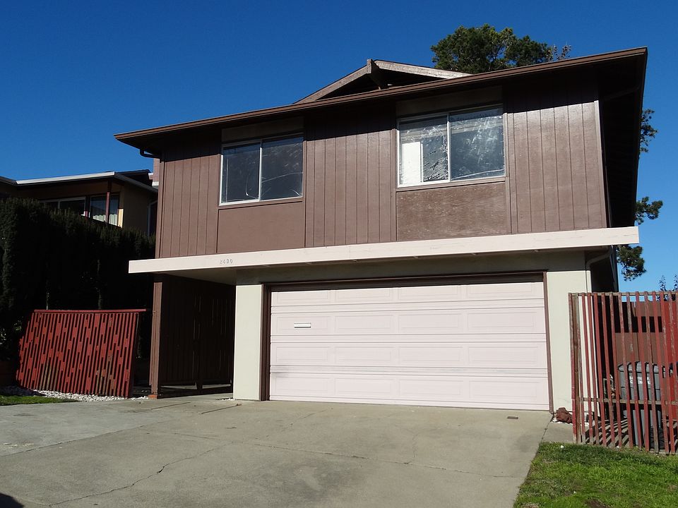 2nd image of 2490 Bantry Ln