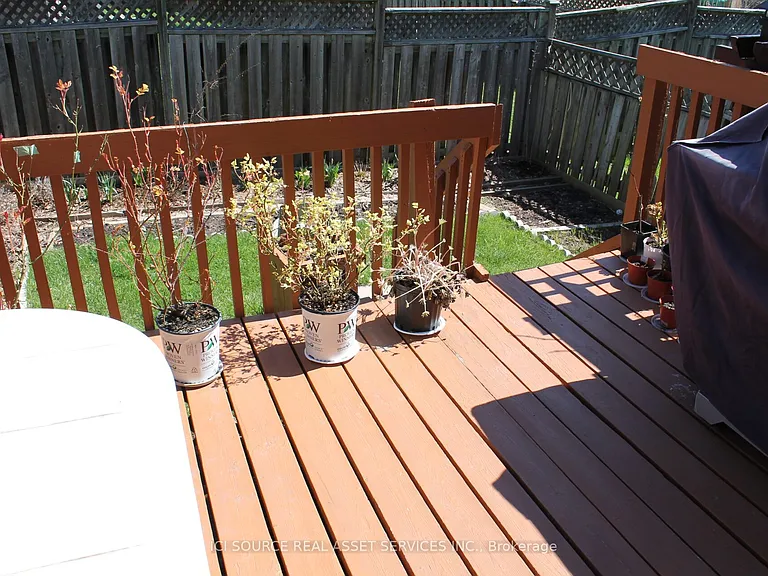 1448 Eddie Shain Dr — Photo 12