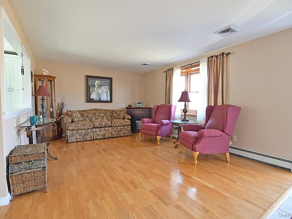 3rd image of 359 Randall Road