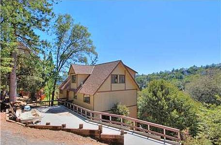 2nd image of 27590 Alpen Dr