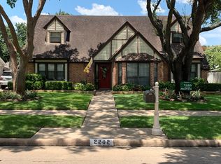 2202 Shadowbriar Dr, Houston, TX 77077