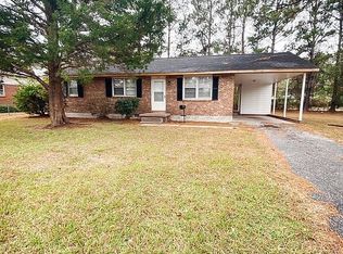 100 Carver Rd, Jacksonville, NC 28540